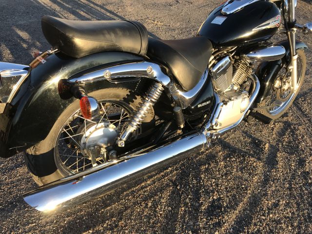 667828-12 Suzuki Intruder Classic 125