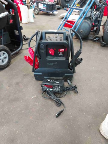 665802-2 Booster Würth 12 / 24V ink charger