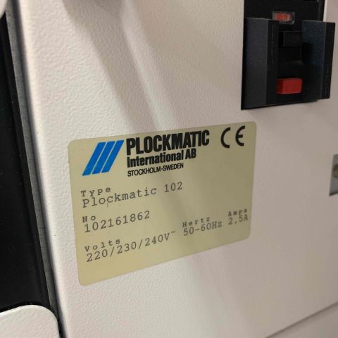 647741-20 The picker tower and stacker plockmatic