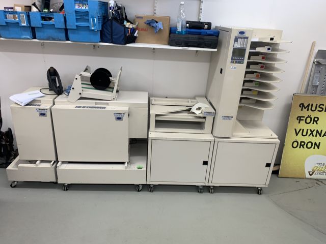 647741-2 The picker tower and stacker plockmatic