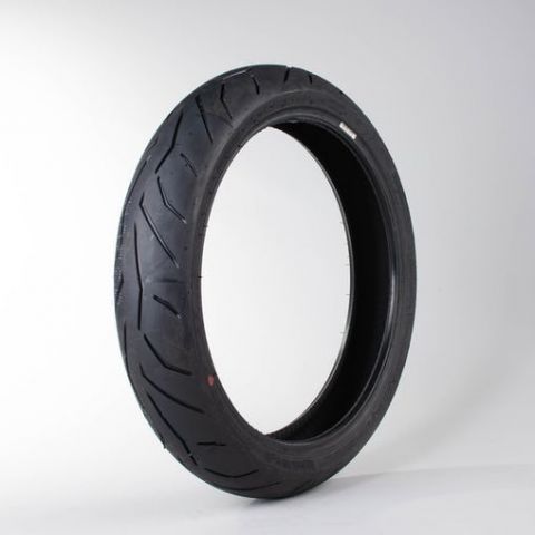 667644-2 2 PC tires Pirelli Angel GT 120/70 ZR 17