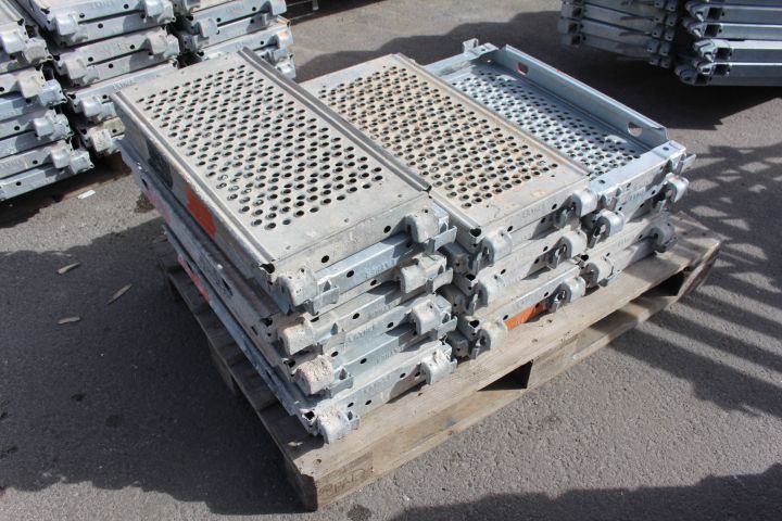 662211-2 Steel plank / Filling plank Layher 65 cm