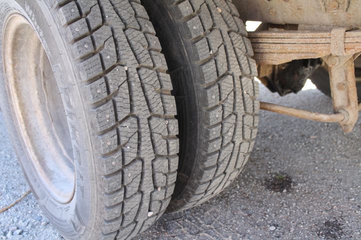 667834-6 Crane truck IVECO 35C12 2004 - RXN451