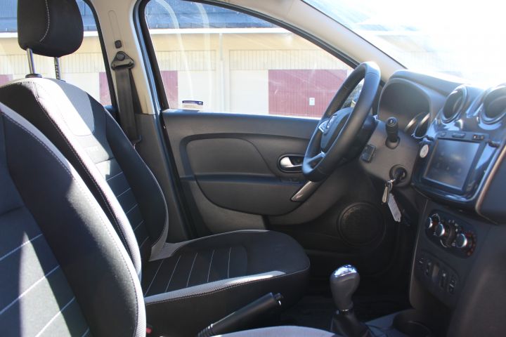 667837-22 Dacia Sandero Stepway 0.9 TCe Easy-R -2018 (90hk, 1680mil)