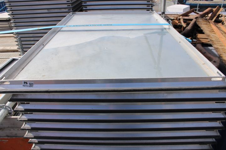 662751-5 Layher Protect Panels 18 pcs