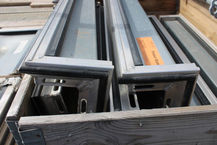 662751-9 Layher Protect Panels 18 pcs