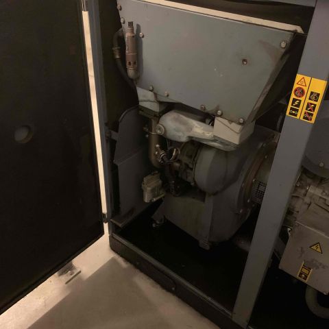 656175-9 Atlas Copco Air Compressor ZT37