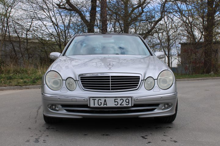 667990-2 Mercedes-Benz E500 5G-Tronic -03 193545km Reg.no: TGA529