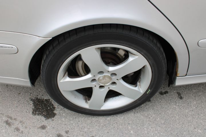 667990-18 Mercedes-Benz E500 5G-Tronic -03 193545km Reg.no: TGA529