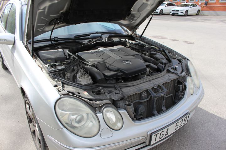 667990-42 Mercedes-Benz E500 5G-Tronic -03 193545km Reg.no: TGA529