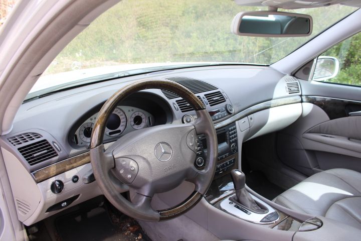 667990-47 Mercedes-Benz E500 5G-Tronic -03 193545km Reg.no: TGA529