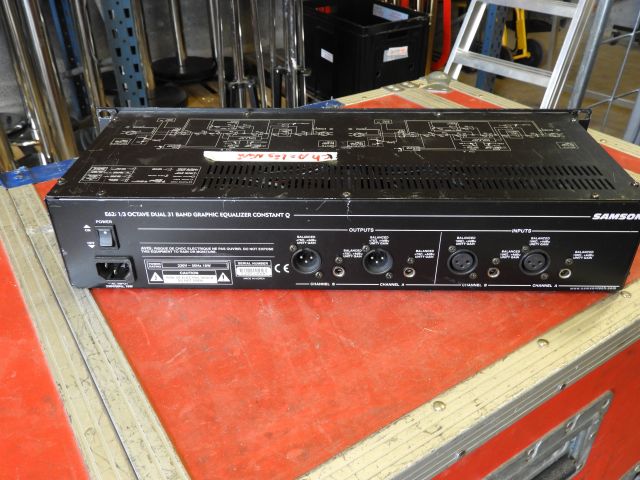 668242-4 Samson Graphic Equalizer E62