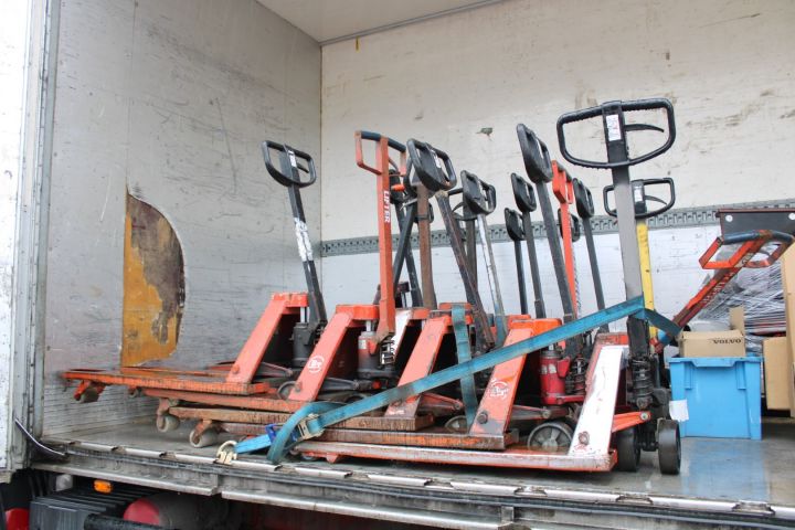 645690-1 Pallet truck 5 pcs BT