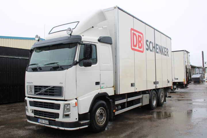 645656-1 Van with rear lift lift Volvo FH-400 6X2 -2007 (1467299km)