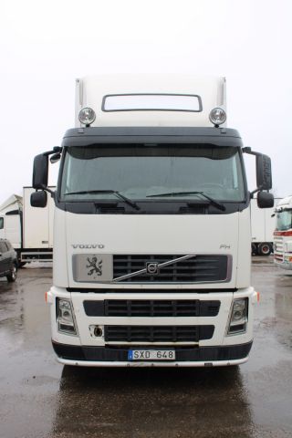 645656-2 Van with rear lift lift Volvo FH-400 6X2 -2007 (1467299km)