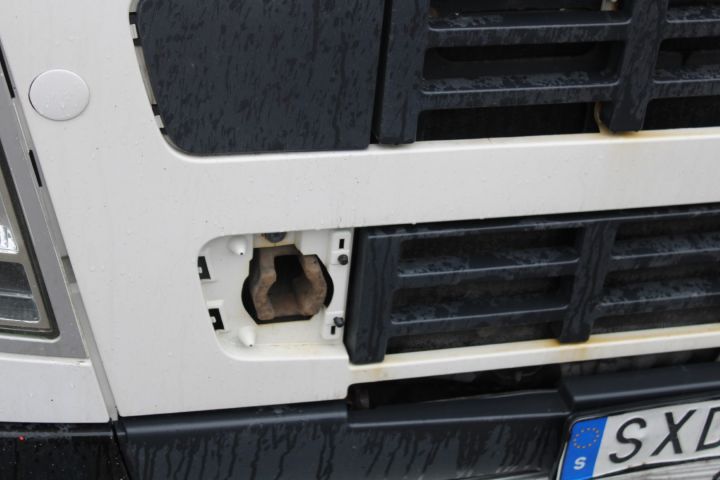 645656-21 Van with rear lift lift Volvo FH-400 6X2 -2007 (1467299km)