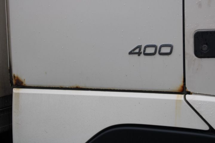 645656-24 Van with rear lift lift Volvo FH-400 6X2 -2007 (1467299km)