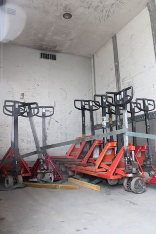 645656-32 Van with rear lift lift Volvo FH-400 6X2 -2007 (1467299km)