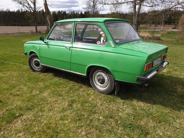 668957-7 Daf 66 Super Luxe 1973 6700 miles (GOZ 966)