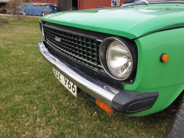 668957-13 Daf 66 Super Luxe 1973 6700 miles (GOZ 966)