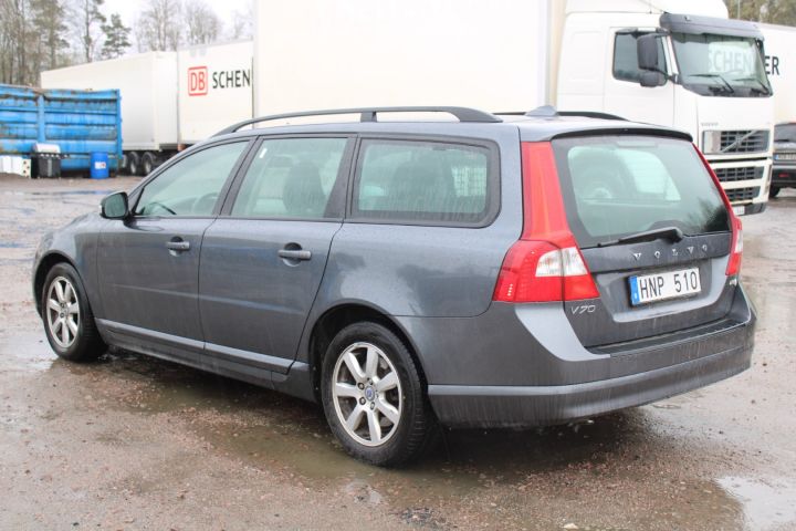 645647-7 Volvo V70 1.6D DRIVe Kinetic -2011 (109hk, 333180km)