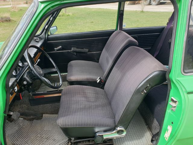 668957-34 Daf 66 Super Luxe 1973 6700 miles (GOZ 966)