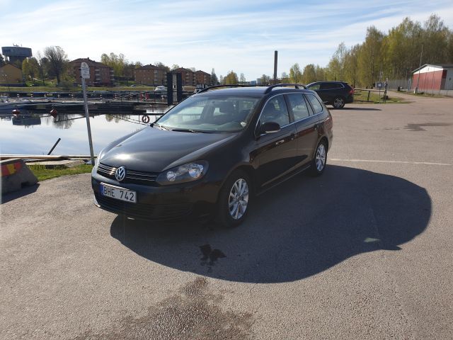 669358-6 VW Golf Variant 1.4 TSI 2010 (BHE 742)