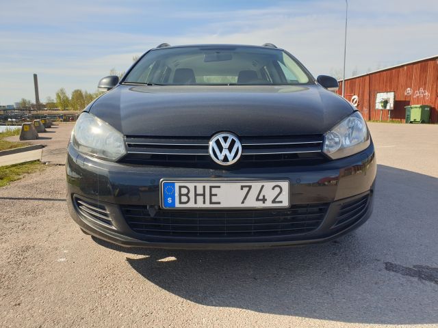 669358-8 VW Golf Variant 1.4 TSI 2010 (BHE 742)