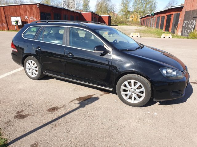 669358-1 VW Golf Variant 1.4 TSI 2010 (BHE 742)