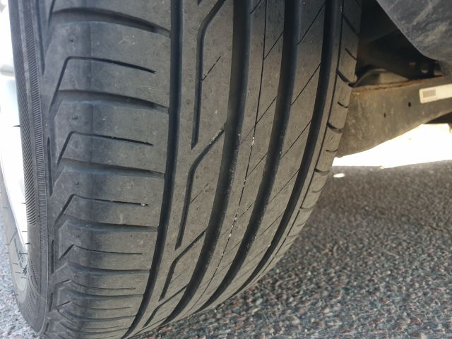 669358-14 VW Golf Variant 1.4 TSI 2010 (BHE 742)