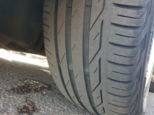 669358-15 VW Golf Variant 1.4 TSI 2010 (BHE 742)