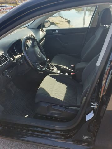 669358-23 VW Golf Variant 1.4 TSI 2010 (BHE 742)