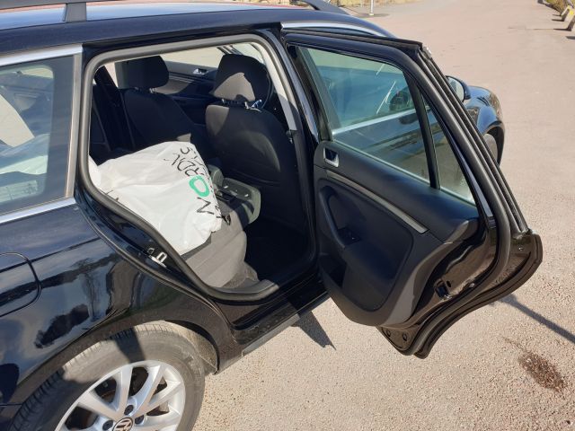 669358-32 VW Golf Variant 1.4 TSI 2010 (BHE 742)