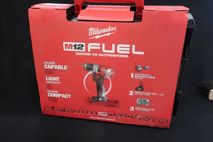 668051-3 Drill screwdriver with accessories Milwaukee M12 FDD-402 XA - Free shipping