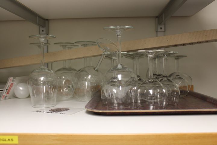 660153-7 Glass for restaurant