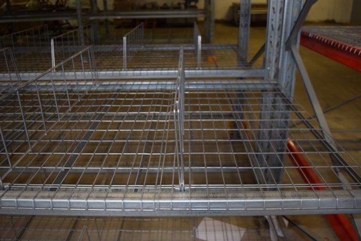 639251-5 Pallet shed (4 gables & 30 bars)