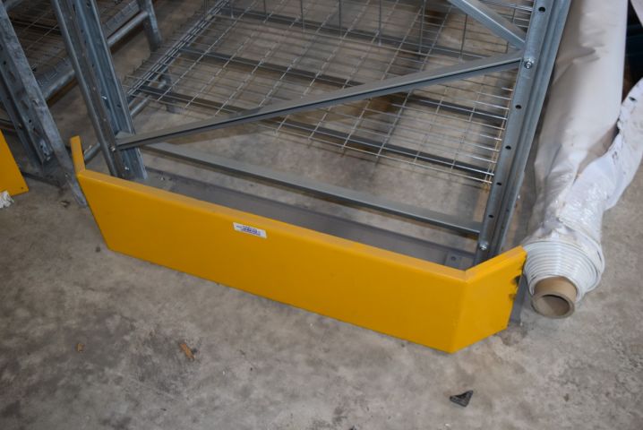 639251-8 Pallet shed (4 gables & 30 bars)