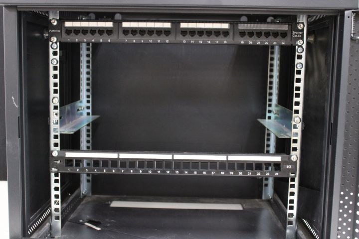 661100-6 Server cabinet Prestaq 60x50x47 cm