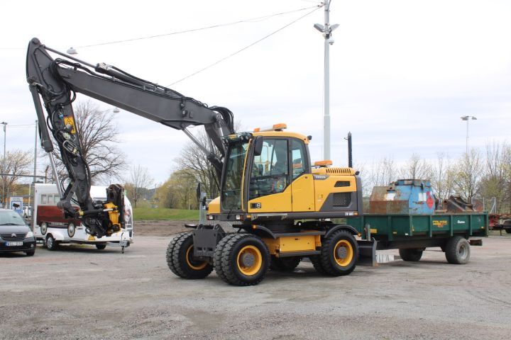 656181-1 Wheeled excavator Volvo EW 160D -12