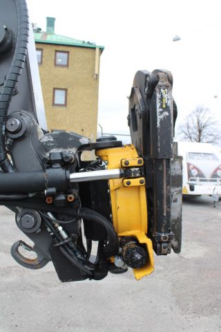 656181-18 Wheeled excavator Volvo EW 160D -12