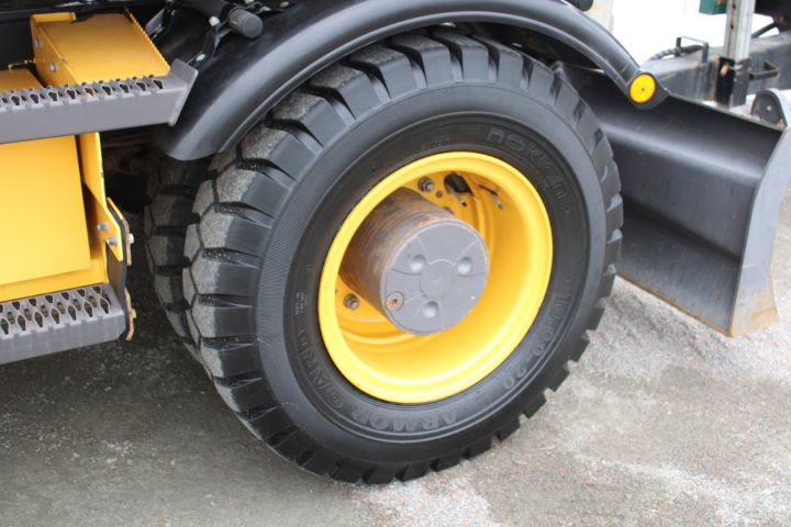 656181-29 Wheeled excavator Volvo EW 160D -12