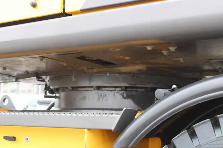 656181-30 Wheeled excavator Volvo EW 160D -12