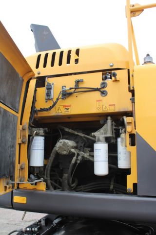 656181-33 Wheeled excavator Volvo EW 160D -12