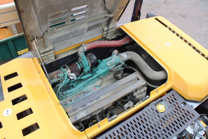 656181-36 Wheeled excavator Volvo EW 160D -12