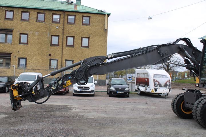 656181-55 Wheeled excavator Volvo EW 160D -12