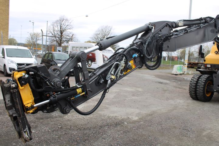 656181-56 Wheeled excavator Volvo EW 160D -12