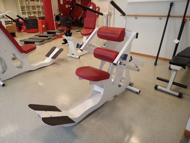 671096-2 Chrunches/Back extension