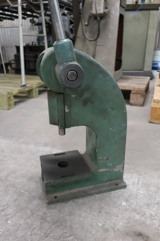 651415-1 Stifle Press