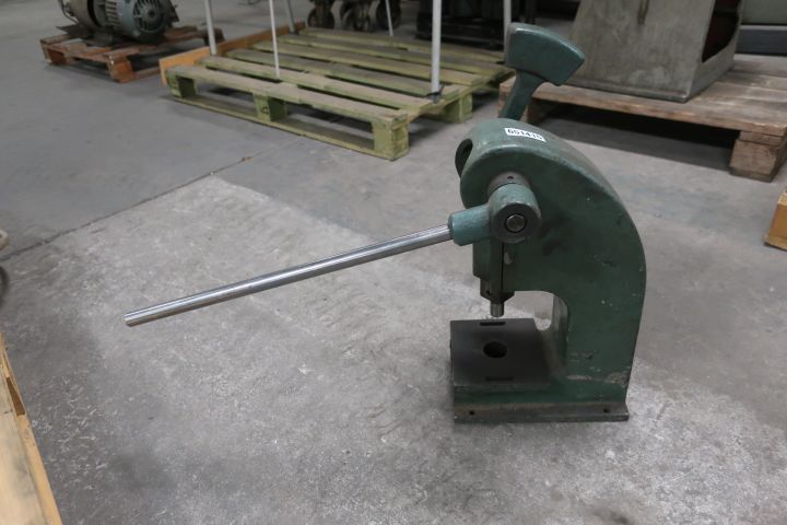 651415-5 Stifle Press