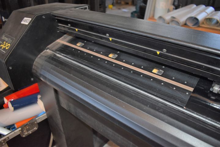 646923-2 Slot Plotter - SummaSign T1300